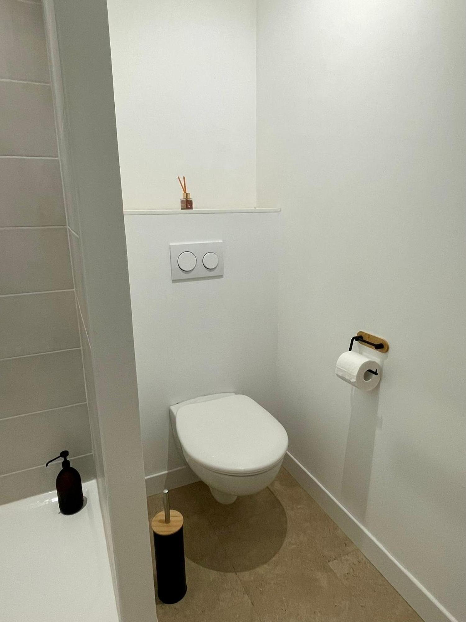 Appartement A La Campagne Л'Иль-сюр-ла-Сорг Экстерьер фото